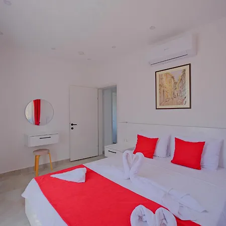 Marelina Kalkan 아파트